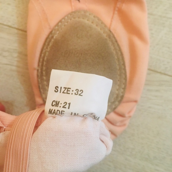 Children’s Ballet Shoes - Picture 4 of 5